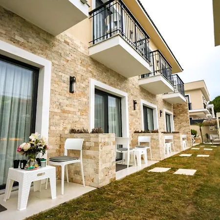 Anzede Hotel
